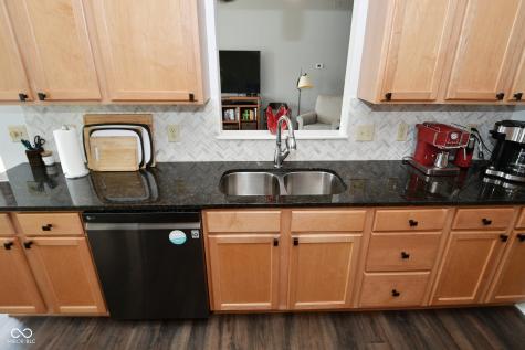 5312 Sandwood Drive Indianapolis IN 46235