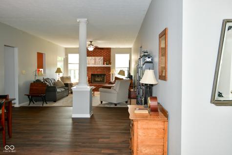 5312 Sandwood Drive Indianapolis IN 46235