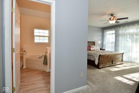 5312 Sandwood Drive Indianapolis IN 46235