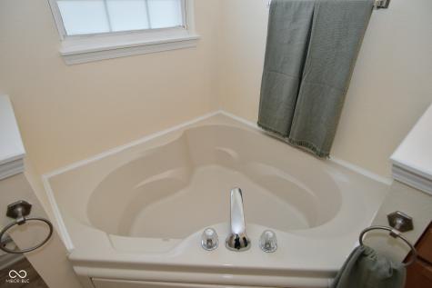 5312 Sandwood Drive Indianapolis IN 46235