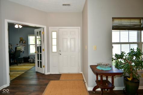 5312 Sandwood Drive Indianapolis IN 46235