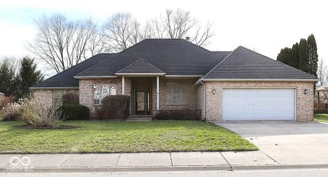 6133 Basswood Drive Columbus IN 47201