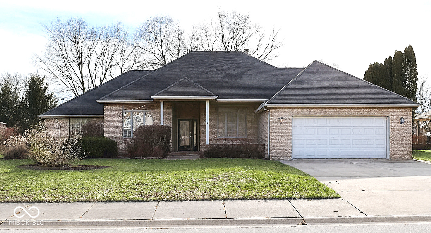 6133 Basswood Drive Columbus IN 47201