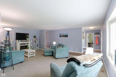 7625 Surrey Drive Indianapolis IN 46227