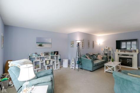 7625 Surrey Drive Indianapolis IN 46227