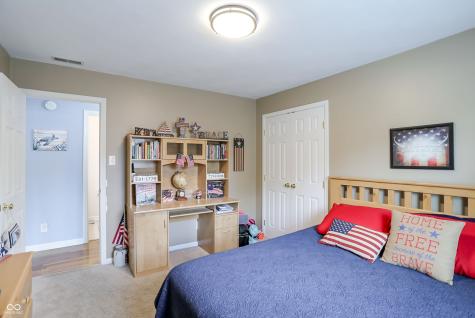 7625 Surrey Drive Indianapolis IN 46227