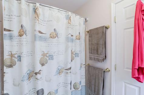 7625 Surrey Drive Indianapolis IN 46227