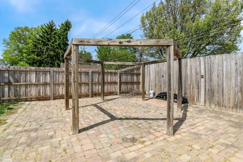 7625 Surrey Drive Indianapolis IN 46227