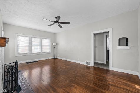 31 S Whitcomb Avenue Indianapolis IN 46241