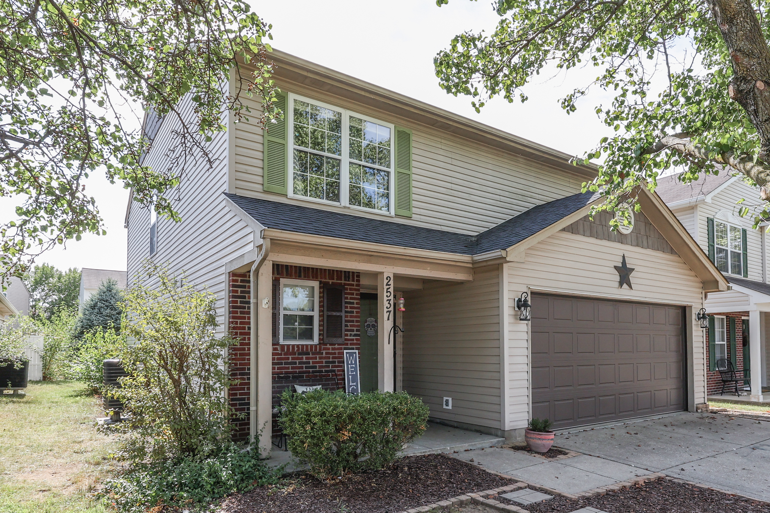 2537 Santaro Court Indianapolis IN 46217