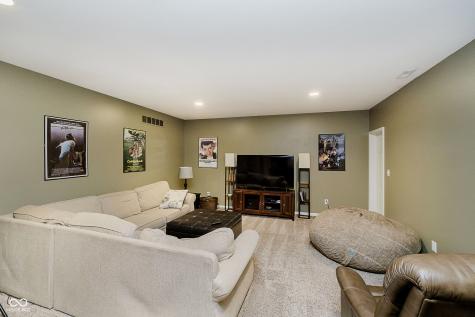 502 Pitney Drive Noblesville IN 46062