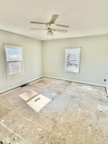 52 Fountain Lake Drive Greenfield IN 46140