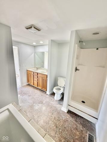 52 Fountain Lake Drive Greenfield IN 46140