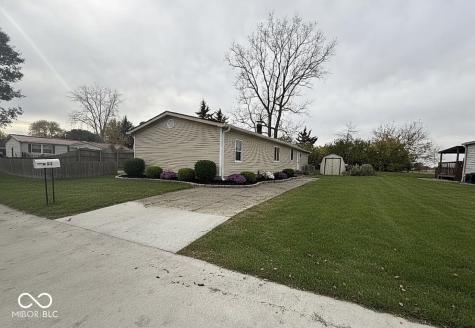 52 Fountain Lake Drive Greenfield IN 46140