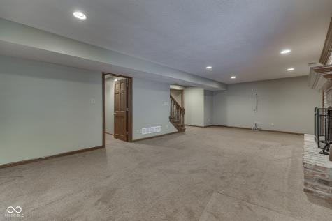 376 Timber Lane Circle Greenwood IN 46142