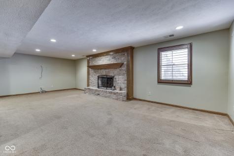 376 Timber Lane Circle Greenwood IN 46142