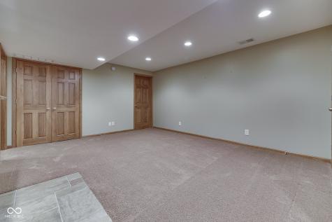 376 Timber Lane Circle Greenwood IN 46142