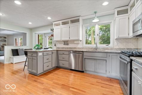 5003 Saint Charles Place Carmel IN 46033