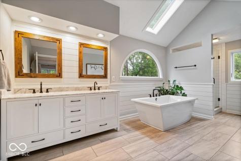 5003 Saint Charles Place Carmel IN 46033