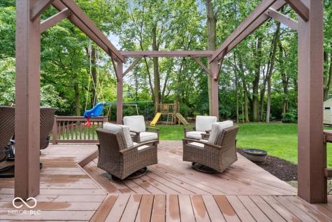 5003 Saint Charles Place Carmel IN 46033