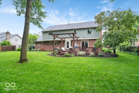 5003 Saint Charles Place Carmel IN 46033