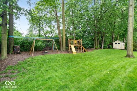5003 Saint Charles Place Carmel IN 46033
