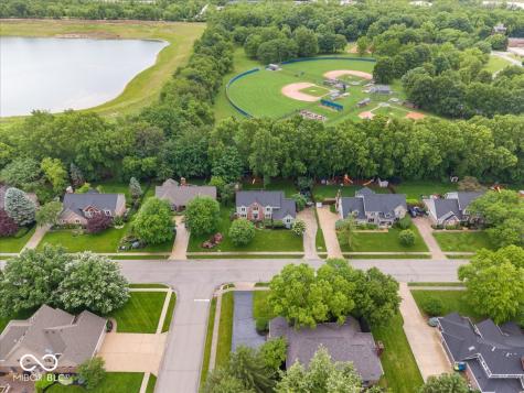 5003 Saint Charles Place Carmel IN 46033