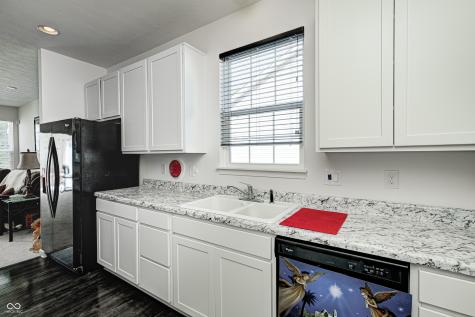 286 Angelina Way Avon IN 46123