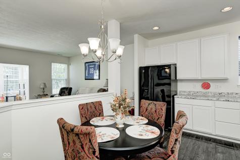 286 Angelina Way Avon IN 46123