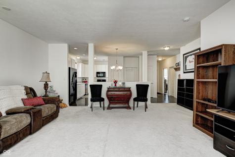 286 Angelina Way Avon IN 46123