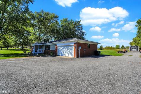 4220 E 550 S Lebanon IN 46052