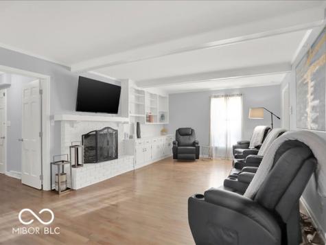 44 Horseshoe Lane Carmel IN 46033