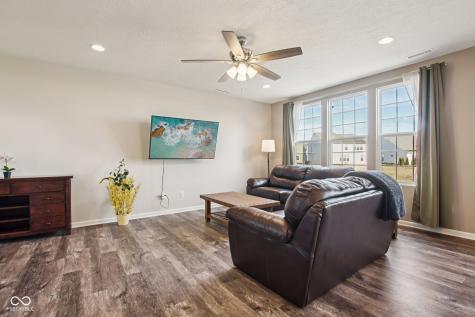 6596 Overlander Lane Whitestown IN 46075