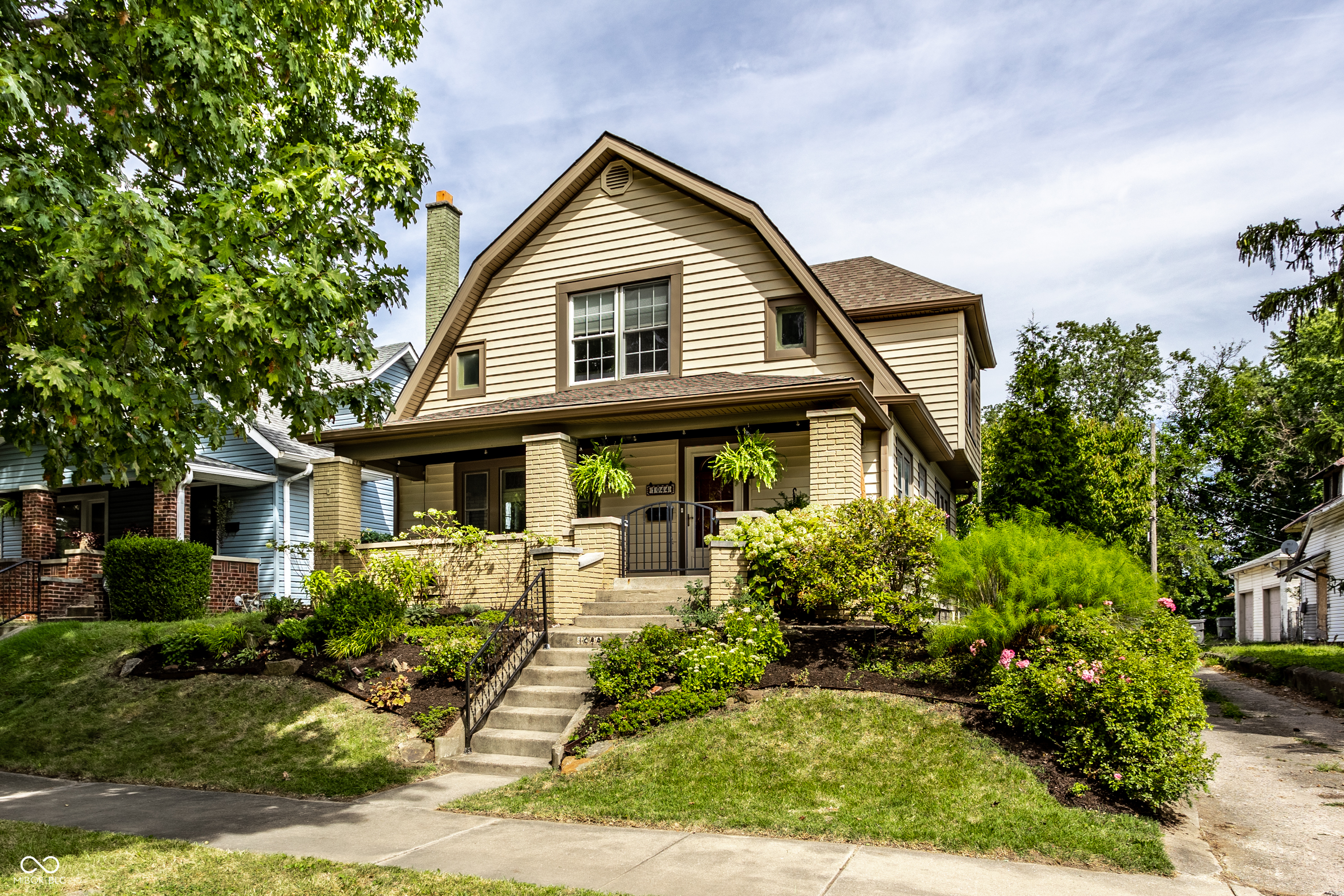 1044 E Garfield Drive Indianapolis IN 46203