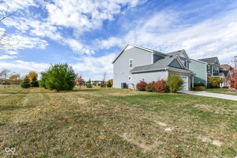18372 Clayborne Drive Westfield IN 46074