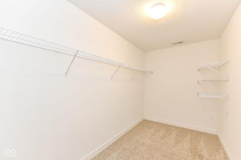 18372 Clayborne Drive Westfield IN 46074