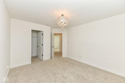 18372 Clayborne Drive Westfield IN 46074