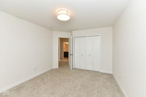 18372 Clayborne Drive Westfield IN 46074