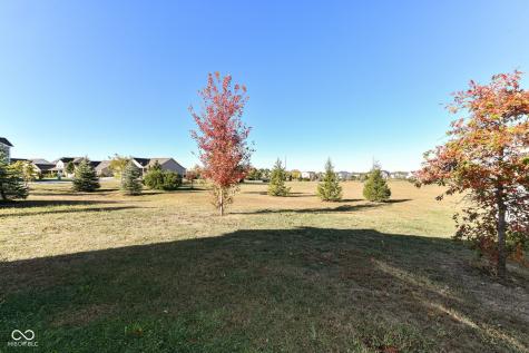 18372 Clayborne Drive Westfield IN 46074