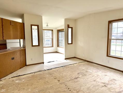 4999 W Caven Street Indianapolis IN 46241