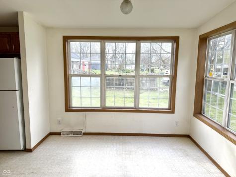 4999 W Caven Street Indianapolis IN 46241