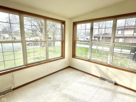 4999 W Caven Street Indianapolis IN 46241