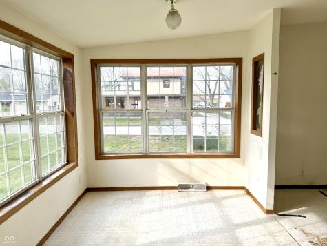 4999 W Caven Street Indianapolis IN 46241