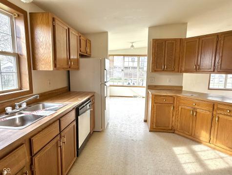 4999 W Caven Street Indianapolis IN 46241