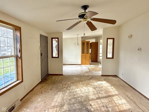 4999 W Caven Street Indianapolis IN 46241