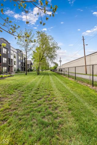 1808 Rosette Way Indianapolis IN 46202