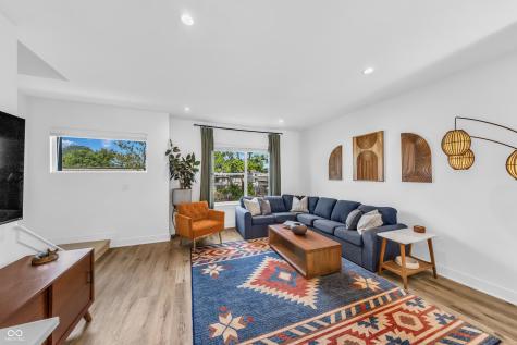1808 Rosette Way Indianapolis IN 46202