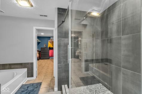 10328 Windward Drive Indianapolis IN 46234