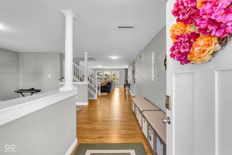 10328 Windward Drive Indianapolis IN 46234