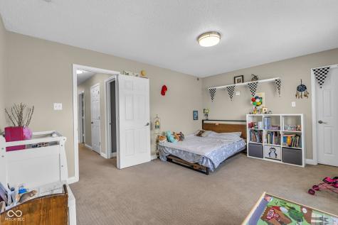 10328 Windward Drive Indianapolis IN 46234